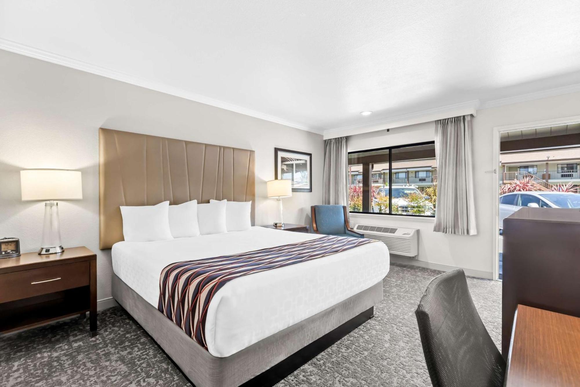 Best Western Garden Inn Santa Rosa Exterior photo