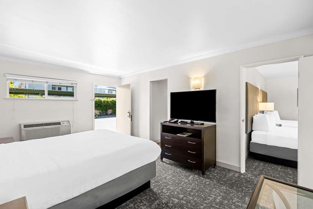 Best Western Garden Inn Santa Rosa Room photo